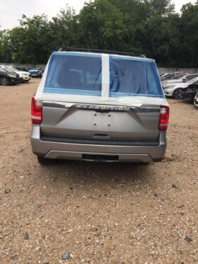 Salvaged Cars 2021 Ford Expedition