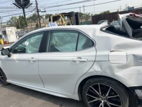 Salvaged Cars 2023 Toyota Camry