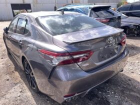 Salvaged Cars 2024 Toyota Camry