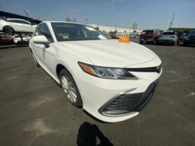Salvaged Cars 2022 Toyota Camry