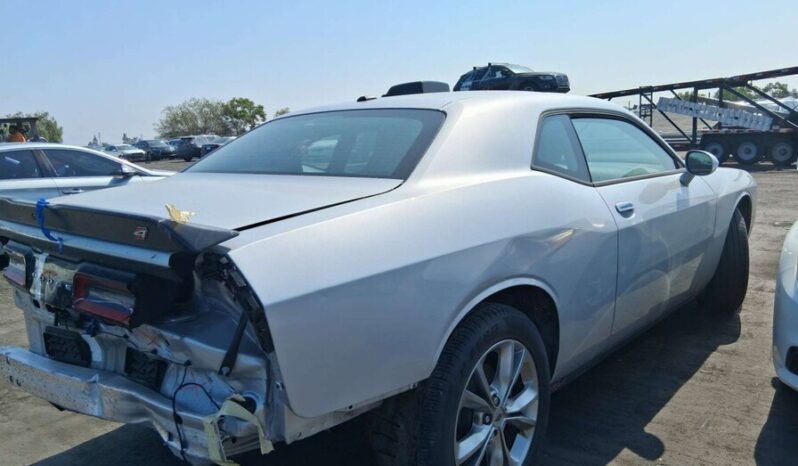 
								Salvaged Cars 2023 Dodge Challenger full									