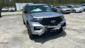 Salvaged Cars 2023 Ford Explorer