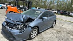 
										Salvaged Cars 2025 Toyota Corolla full									
