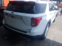 
										Salvaged Cars 2022 Ford Explorer full									