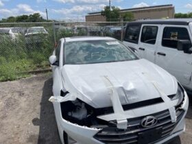 Salvaged Cars 2020 Hyundai Elantra