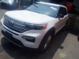 
										Salvaged Cars 2022 Ford Explorer full									