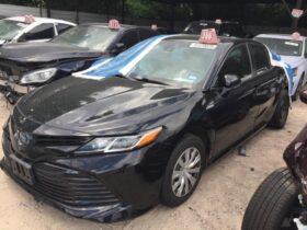 Salvaged Cars 2019 Toyota Camry