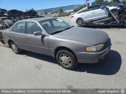 
										Salvaged Cars 1995 Toyota Camry full									