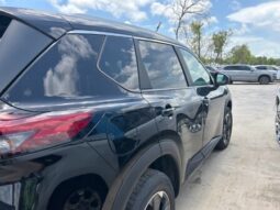 
										Salvaged Cars 2024 Nissan Rogue full									