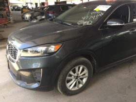 Salvaged Cars 2022 Kia Sorento