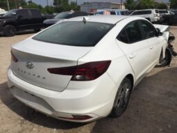
										Salvaged Cars 2020 Hyundai Elantra full									