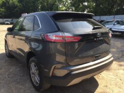 
										Salvaged Cars 2024 Ford Edge full									