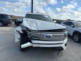 Salvaged Cars 2020 Ford Expedition