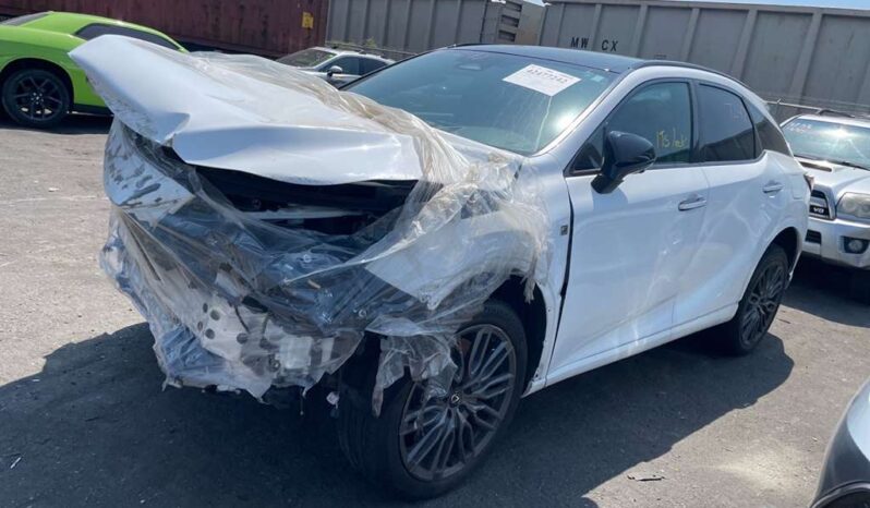 
								Salvaged Cars 2023 Lexus RX full									