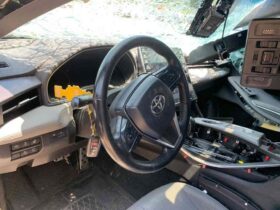 Salvaged Cars 2019 Toyota Avalon