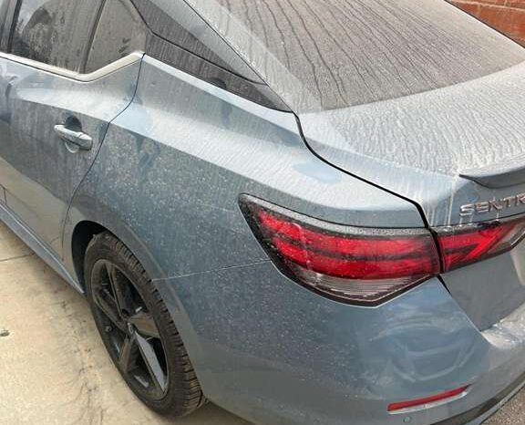 
								Salvaged Cars 2024 Nissan Sentra full									