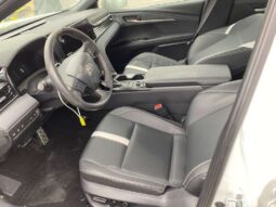 
										Salvaged Cars 2025 Toyota Camry full									