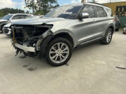 
										Salvaged Cars 2020 Ford Explorer full									