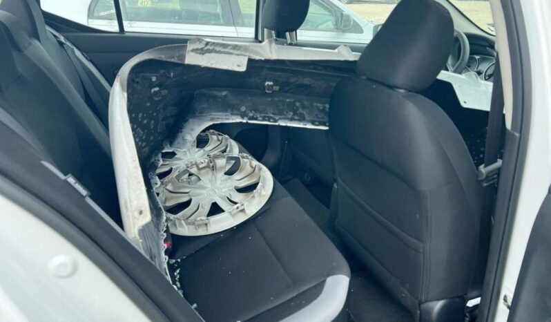 
								Salvaged Cars 2025 Nissan Versa full									