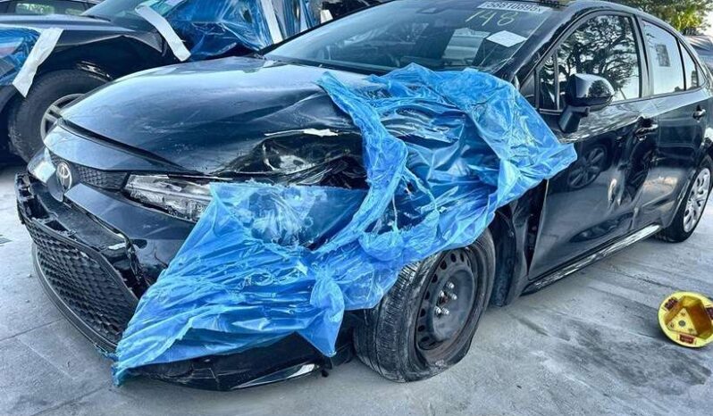 
								Salvaged Cars 2022 Toyota Corolla full									