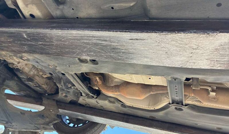 
								Salvaged Cars 2021 Toyota Camry full									