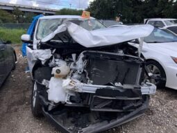 
										Salvaged Cars 2024 Volkswagen Atlas Cross Sport full									