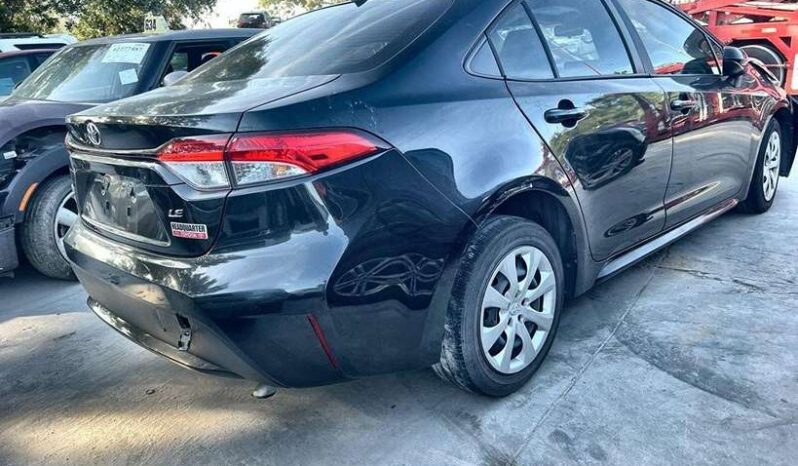 
								Salvaged Cars 2022 Toyota Corolla full									
