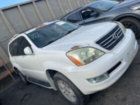 Salvaged Cars 2006 Lexus GX