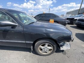 Salvaged Cars 1998 Toyota Avalon