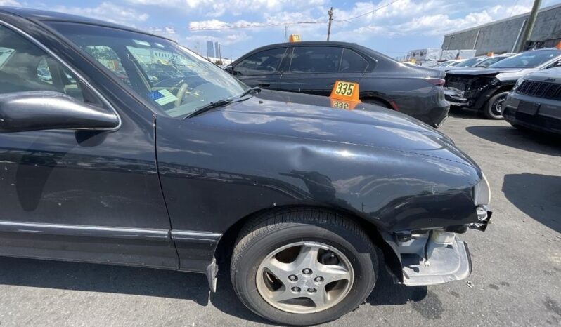 
								Salvaged Cars 1998 Toyota Avalon full									