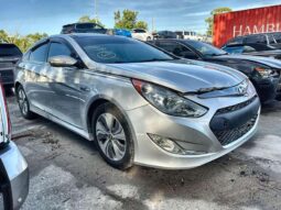 
										Salvaged Cars 2016 Hyundai Sonata full									