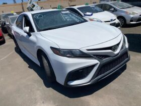 Salvaged Cars 2021 Toyota Camry