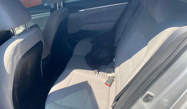 
								Salvaged Cars 2020 Hyundai Elantra full									