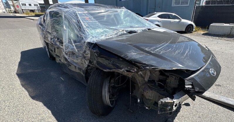 
								Salvaged Cars 2025 Toyota Camry full									