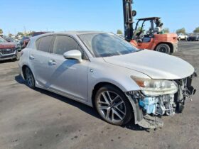 Salvaged Cars 2015 Lexus CT