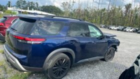 Salvaged Cars 2022 Nissan Pathfinder