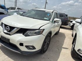 Salvaged Cars 2016 Nissan Rogue