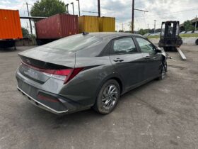 Salvaged Cars 2024 Hyundai Elantra