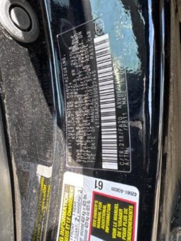 
										Salvaged Cars 2025 Toyota Camry full									