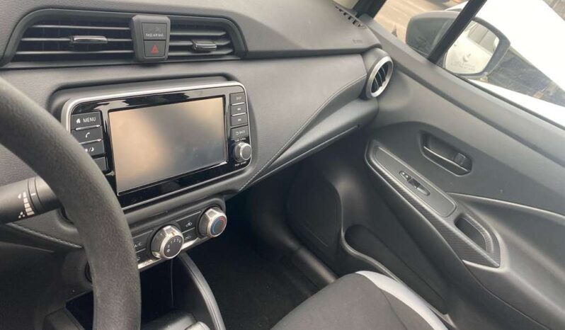
								Salvaged Cars 2025 Nissan Versa full									