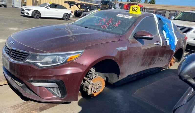 
								Salvaged Cars 2020 Kia Optima full									