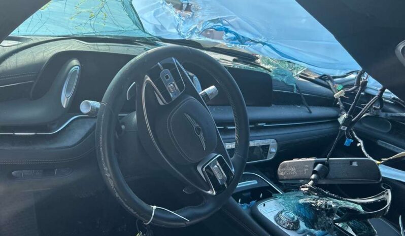 
								Salvaged Cars 2023 GENESIS G90 full									