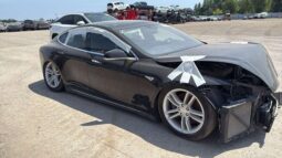 
										Salvaged Cars 2015 Tesla Model S full									