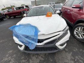 Salvaged Cars 2021 Toyota Camry