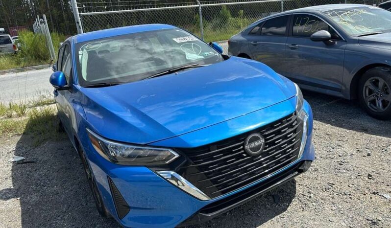 
								Salvaged Cars 2024 Nissan Sentra full									