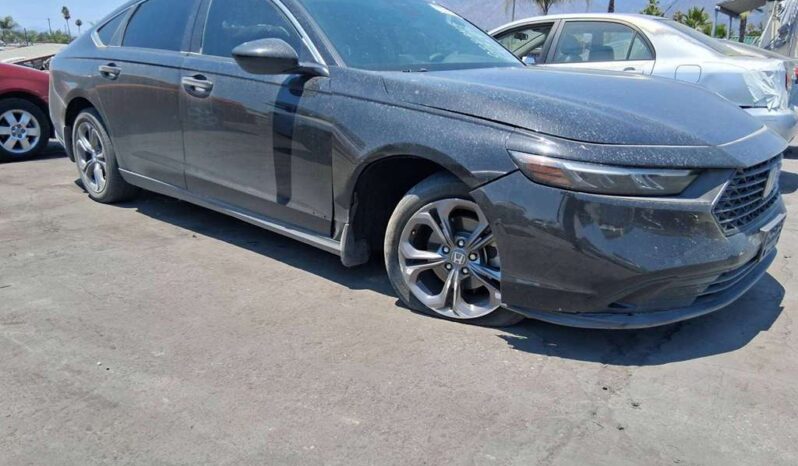 
								Salvaged Cars 2023 Honda Accord full									