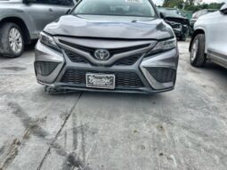 
										Salvaged Cars 2024 Toyota Camry full									