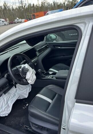 
								Salvaged Cars Toyota Camry full									
