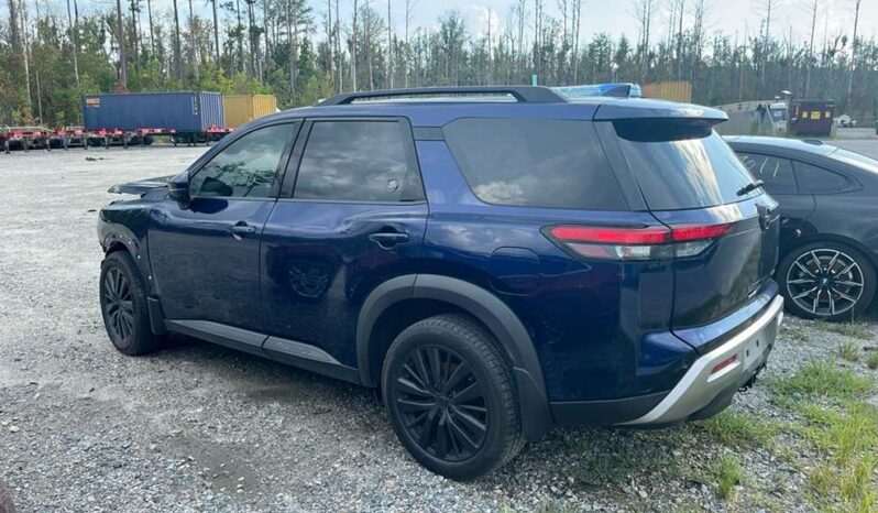 
								Salvaged Cars 2022 Nissan Pathfinder full									