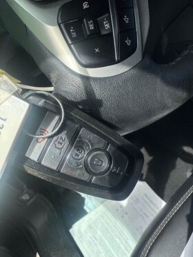 Salvaged Cars 2023 Ford Explorer